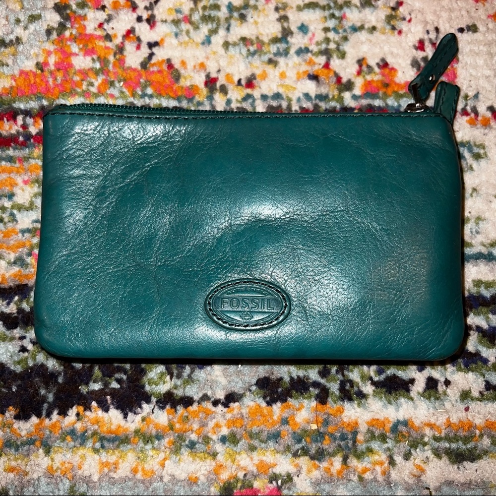 Explorer Leather Flap Clutch Wallet- Green